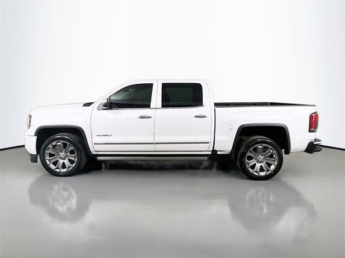 Used 2018 GMC Sierra 1500 Denali w/ Denali Ultimate Package image 8