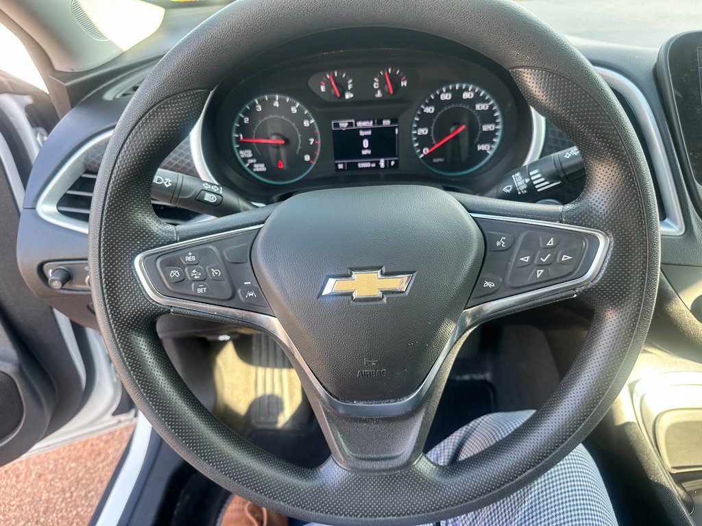 Used 2024 Chevrolet Malibu LT FWD image 14