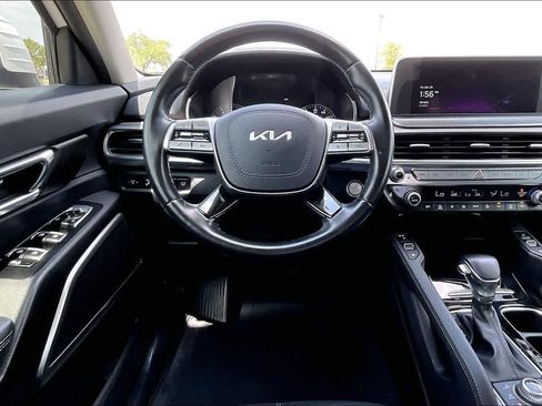 Certified 2022 Kia Telluride EX w/ EX Premium Package AWD/4WD image 12