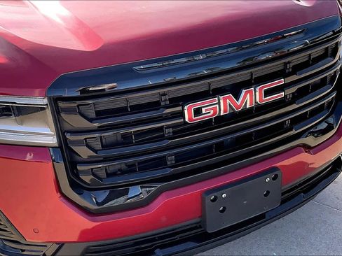 Used 2023 GMC Acadia SLE w/ Driver Convenience Package image 28