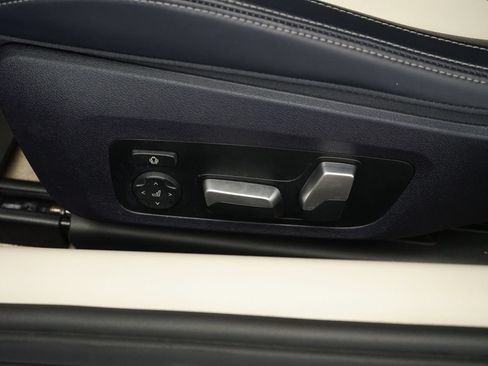 Used 2024 BMW M850i xDrive Coupe w/ M Carbon Exterior Package AWD/4WD image 24