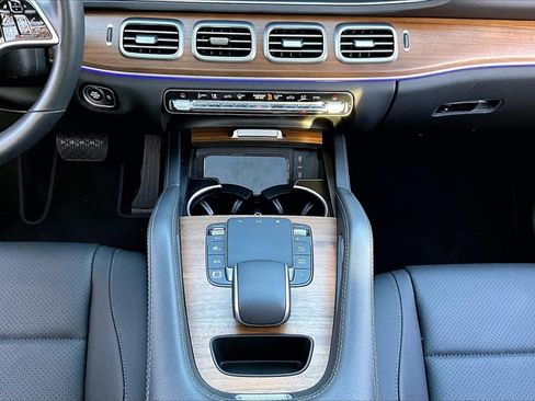 Certified 2025 Mercedes-Benz GLE 350 4MATIC image 24