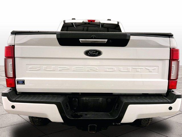 Used 2022 Ford F250 Lariat w/ Black Appearance Package AWD/4WD image 4
