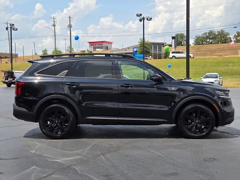 Used 2023 Kia Sorento S w/ Panoramic Sunroof Package AWD/4WD image 6
