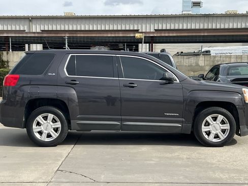Used 2014 GMC Terrain SLE image 9