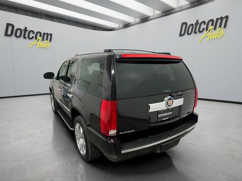 Used 2008 Cadillac Escalade AWD image 5