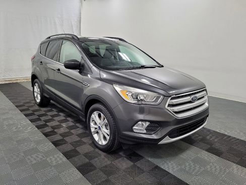 Used 2019 Ford Escape SEL FWD image 13