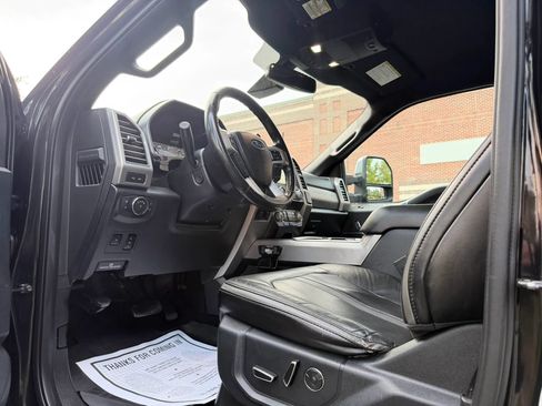 Used 2019 Ford F250 Platinum AWD/4WD image 23