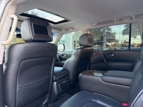 Used 2016 INFINITI QX80 Luxe w/ 22" Wheel Package image 33