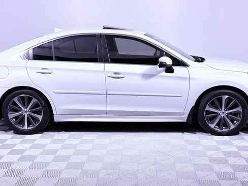 Used 2016 Subaru Legacy 3.6R Limited AWD/4WD image 2