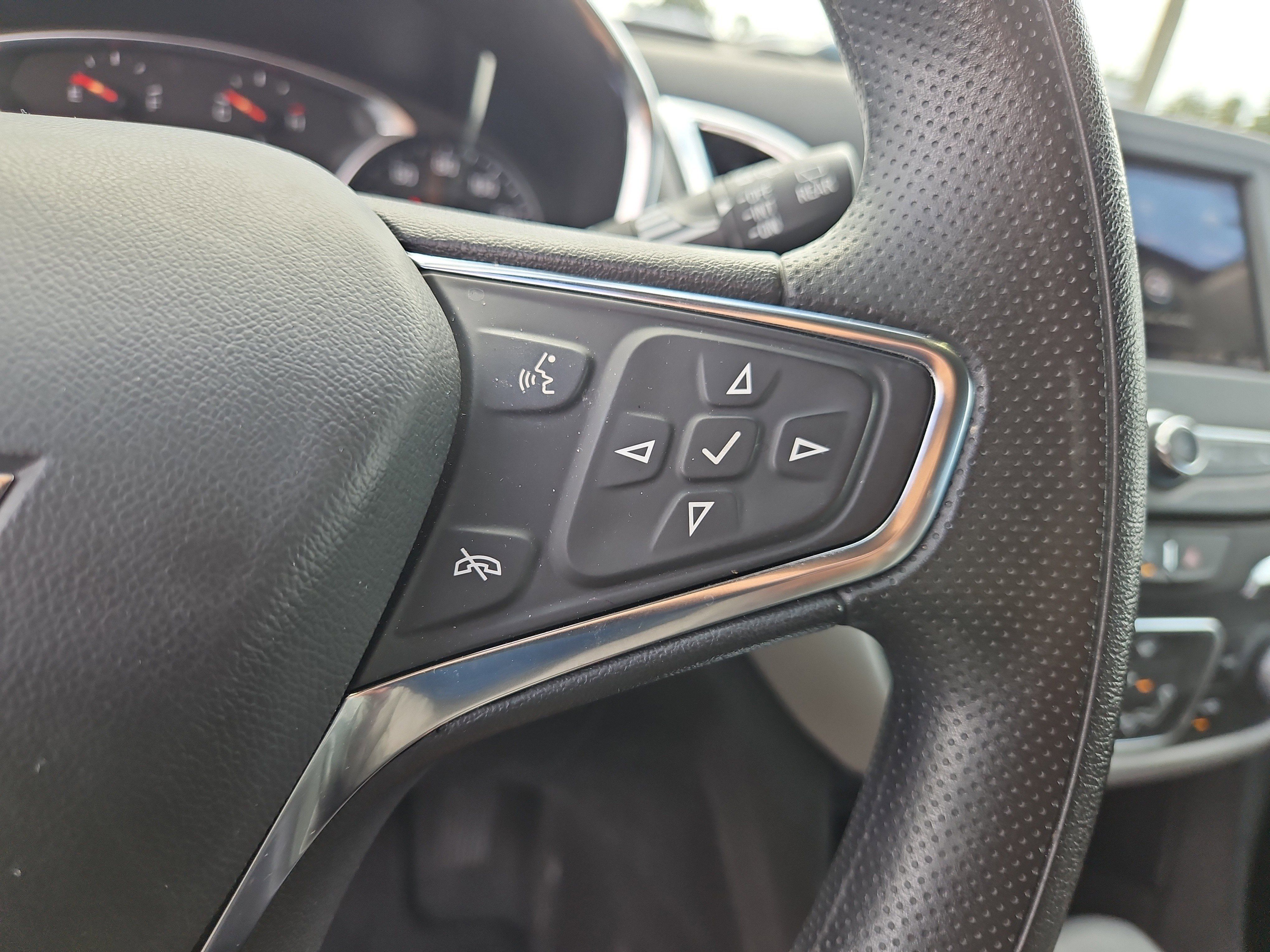 Certified 2024 Chevrolet Equinox LS w/ LS Convenience Package FWD image 21