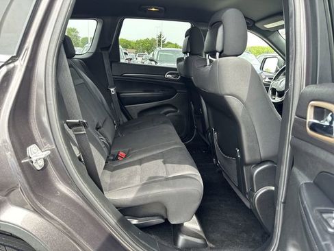 Used 2015 Jeep Grand Cherokee Laredo w/ Quick Order Package 23E AWD/4WD image 26