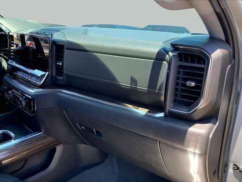 Used 2023 Chevrolet Silverado 1500 LT Trail Boss w/ Protection Package AWD/4WD image 19