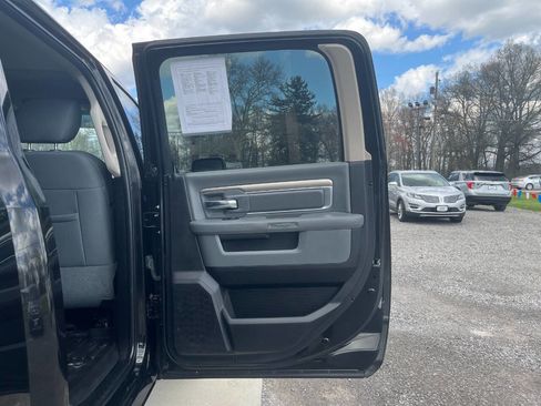 Used 2017 RAM 2500 Big Horn image 12