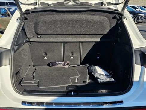 New 2025 Mercedes-Benz GLA 35 AMG 4MATIC image 10