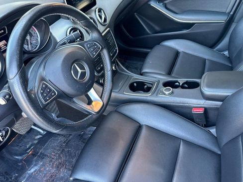 Certified 2017 Mercedes-Benz GLA 250 4MATIC image 21