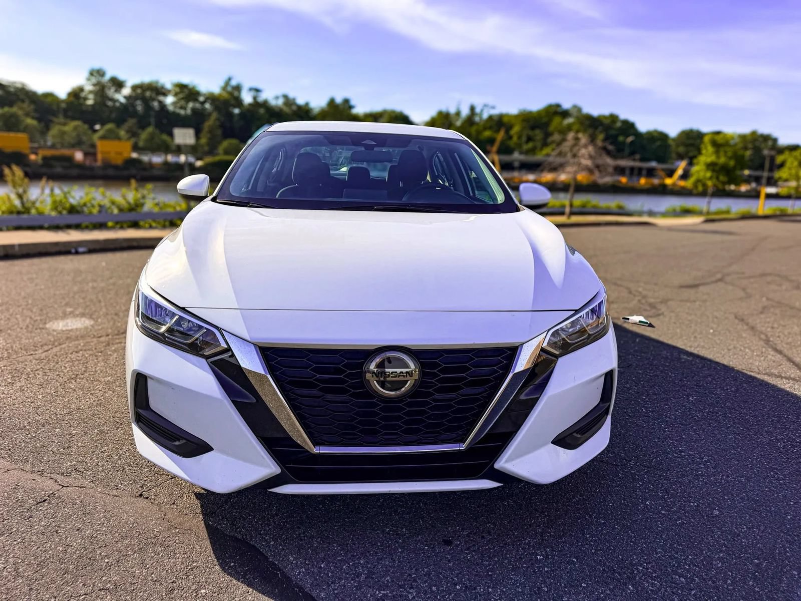 Used 2023 Nissan Sentra SV FWD image 2