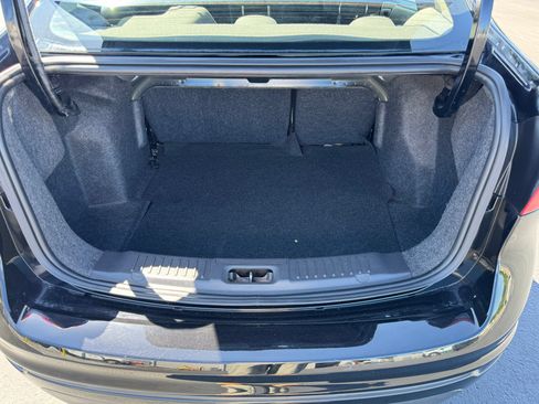 Used 2017 Ford Fiesta S FWD image 28