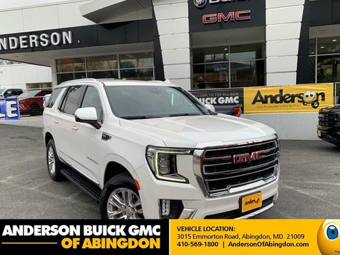 Used 2023 GMC Yukon SLT w/ SLT Luxury Package image 1