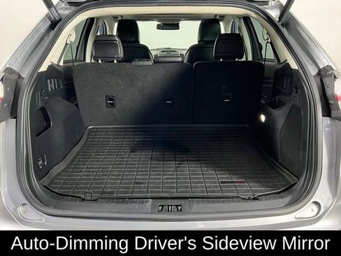 Used 2020 Ford Edge Titanium w/ Equipment Group 301A image 11