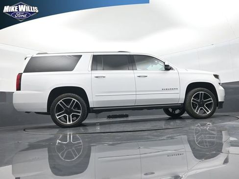 Used 2019 Chevrolet Suburban Premier image 24