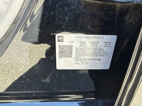 Used 2023 Chevrolet Malibu LT FWD image 23
