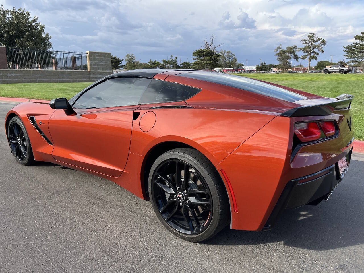 Used 2015 Chevrolet Corvette Stingray Coupe w/ ZF1 Appearance Package RWD image 3