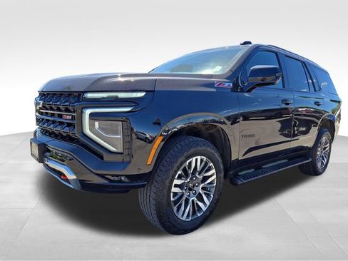 Used 2025 Chevrolet Tahoe Z71 AWD/4WD image 5