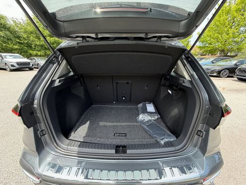 New 2026 Volkswagen Taos SEL AWD/4WD image 15