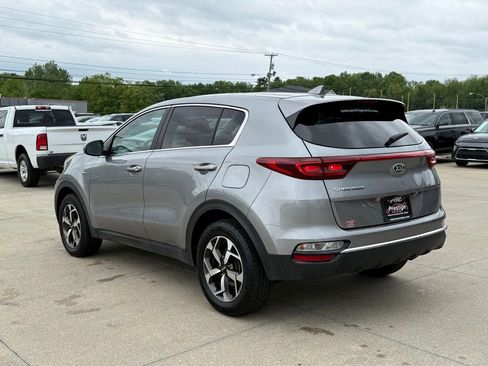 Used 2021 Kia Sportage LX AWD/4WD image 4