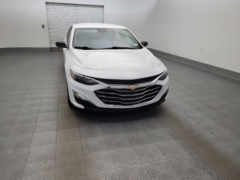Used 2025 Chevrolet Malibu LS FWD image 14