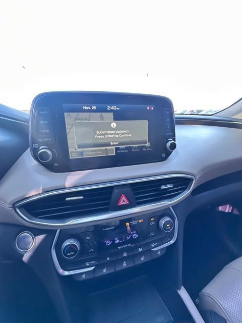 Used 2020 Hyundai Santa Fe Limited FWD image 14