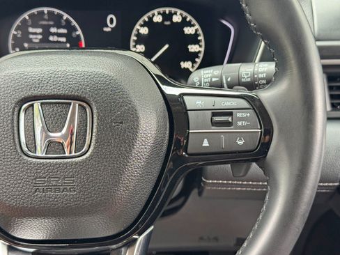 Used 2023 Honda Pilot Touring image 22