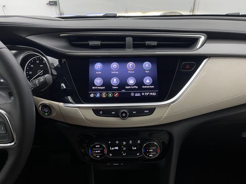 Used 2020 Buick Encore GX Essence w/ Advanced Technology Package FWD image 25