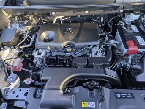 Used 2021 Toyota RAV4 XLE image 34