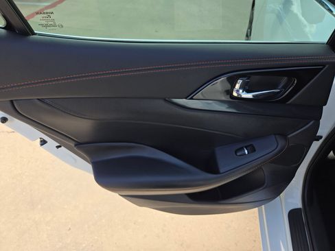 Used 2021 Nissan Maxima SR w/ Sport Mat Group FWD image 15