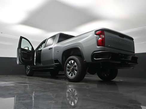 New 2026 Chevrolet Silverado 2500 Custom w/ Custom Convenience Package image 31