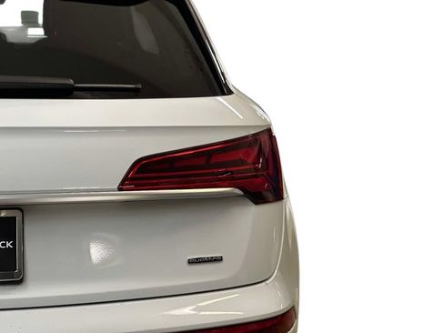 Used 2023 Audi Q5 2.0T Premium w/ Convenience Package AWD/4WD image 27