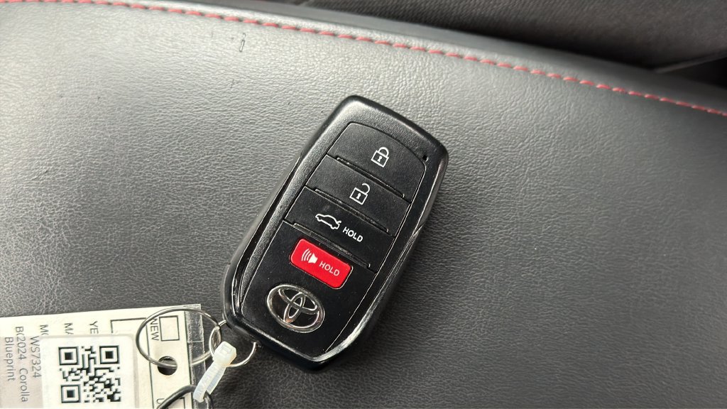 Used 2024 Toyota Corolla SE FWD image 24