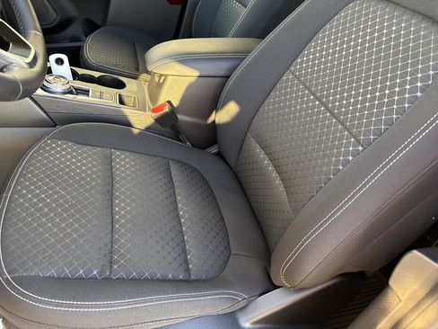 Used 2023 Ford Escape Active w/ Tech Pack #2 image 25