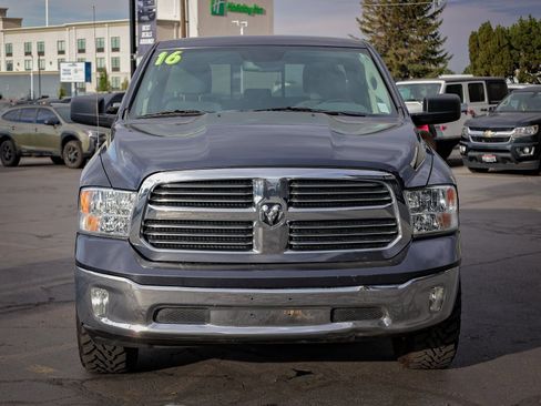 Used 2016 RAM 1500 Big Horn image 4