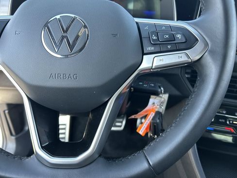 Used 2026 Volkswagen Jetta Sport FWD image 21