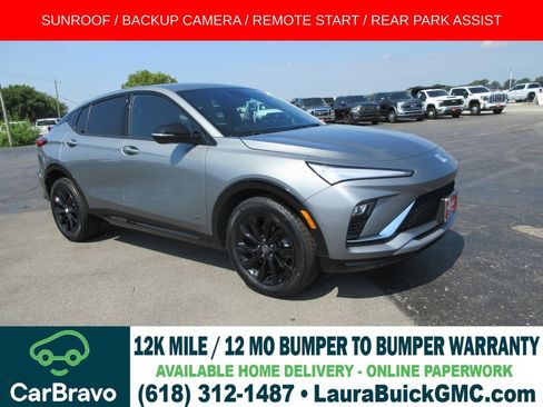 Used 2025 Buick Envista Sport Touring FWD image 1