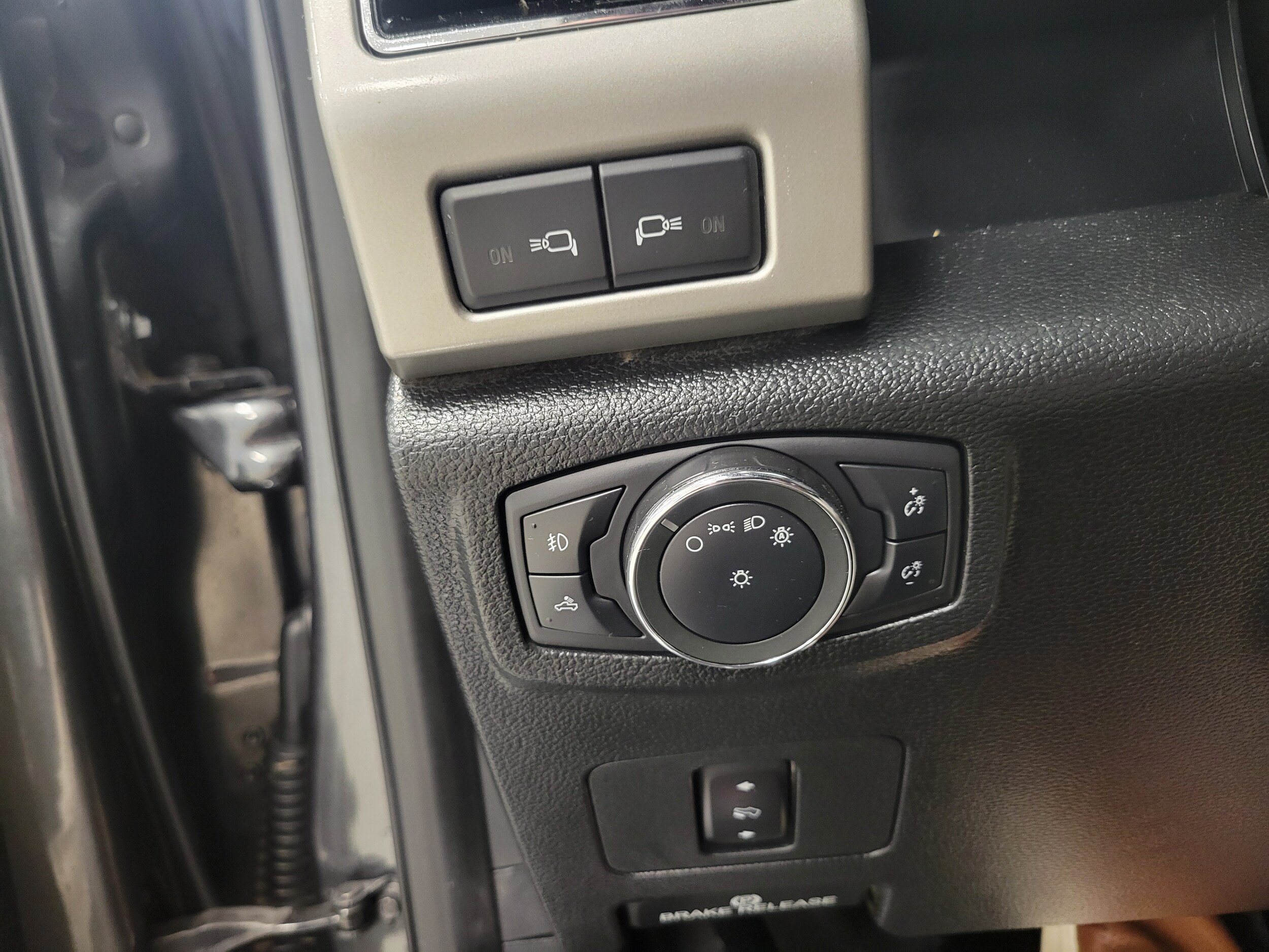 Used 2019 Ford F250 Lariat w/ Chrome Package AWD/4WD image 20