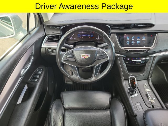 Used 2017 Cadillac XT5 Luxury w/ Driver Awareness Package AWD/4WD image 9