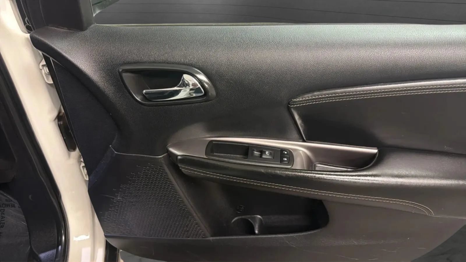 Used 2018 Dodge Journey Crossroad FWD image 19