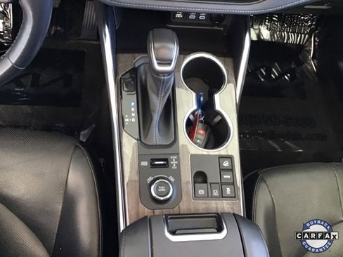 Used 2023 Toyota Highlander Limited image 31