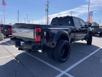 New 2026 Ford F450 Platinum w/ Platinum Plus Package