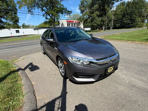 Used 2016 Honda Civic LX image 7