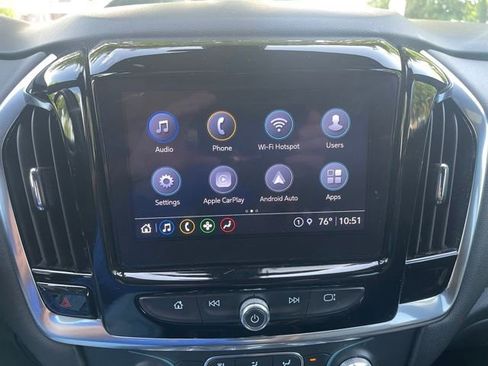 Used 2023 Chevrolet Traverse LT FWD image 7